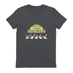 Drôle Les Beagles Beagle Dog Sitter Doggy Puppy Crosswalk in Charcoal - back view