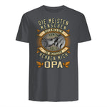 Opa Spruch Die Meisten Menschen Nennen Mich Beim Namen in Charcoal - back view