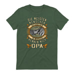 Opa Spruch Die Meisten Menschen Nennen Mich Beim Namen in Military Green - back view