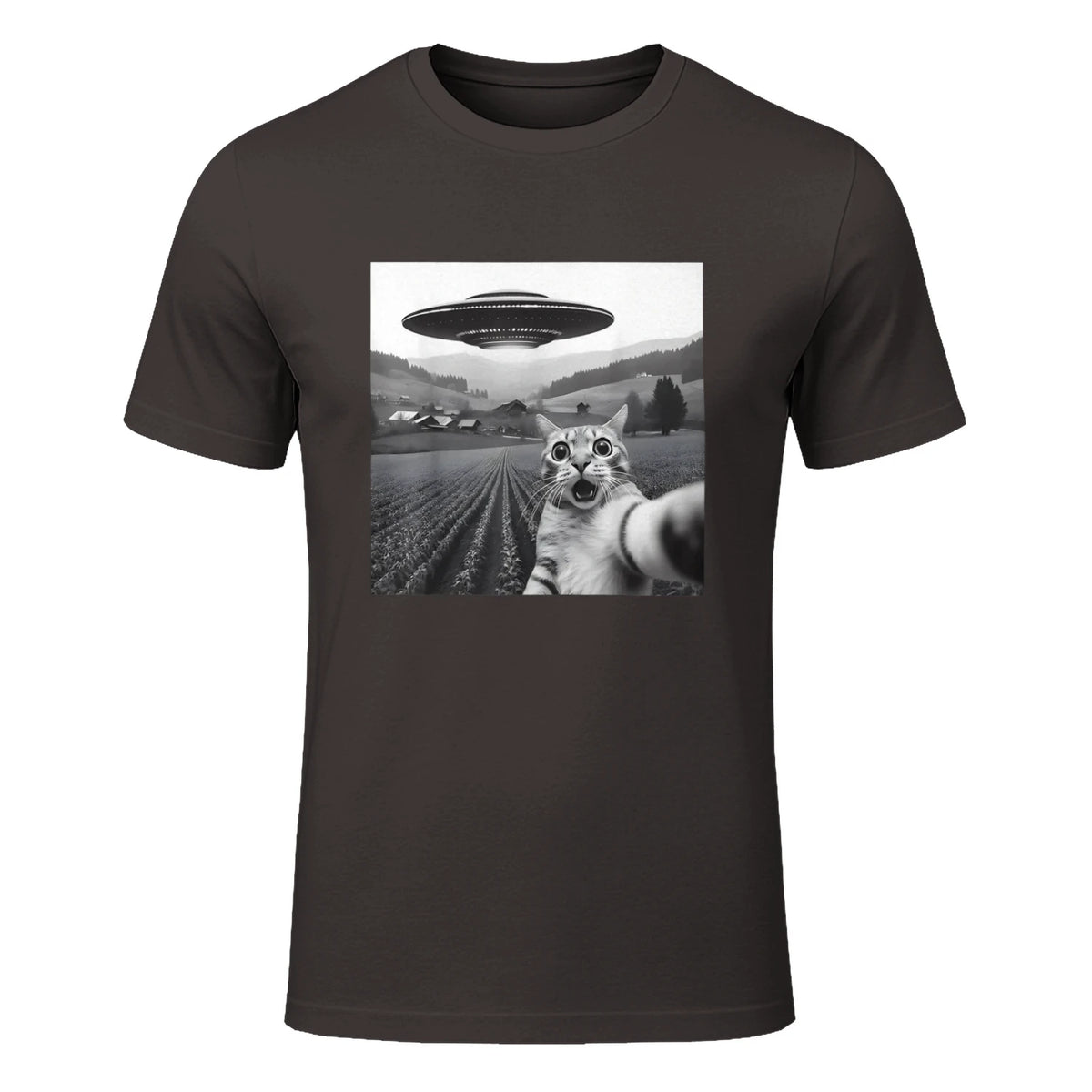Cat Selfie With Alien UFO Funny Cat Gifts For Men Women Kid T-Shirt in Dark Chocolate - front view