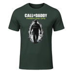 Call of Daddy Parenting Ops – Vatertag Great Dad Joke T-Shirt in Forest Green - front view