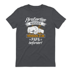 Vatertag Vaterschaft Geschenke Großartige Männer Werden Zum Papa Befördert Werdender Vater , Schwarz, S, V-Aussch in Charcoal - back view