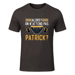 Alors on n'attend Pas Patrick in Dark Chocolate - front view