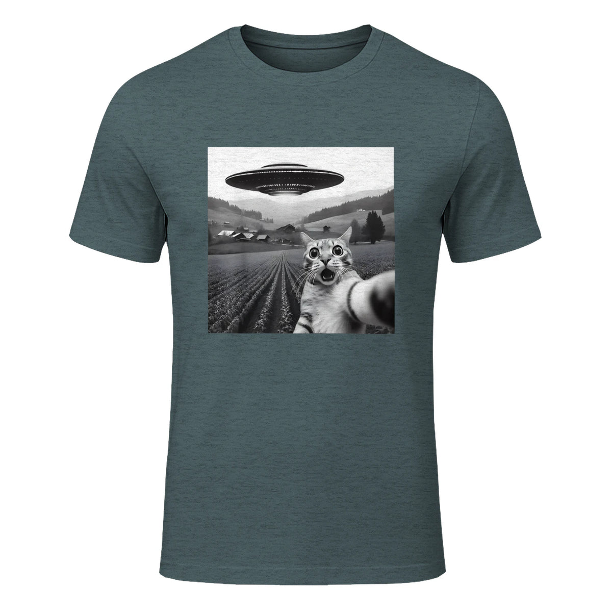 Cat Selfie With Alien UFO Funny Cat Gifts For Men Women Kid T-Shirt in Dark Heather - front view