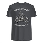 Sprüchewerkstatt Sons mit Arthritis Ibuprofen Chapter Motorradfahrer für Herren, Schwarz, in Charcoal - back view