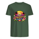 Couple de Jeunes mariés drôle Just Married Tropical Honeymoon in Military Green - back view